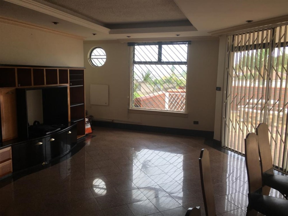 Double-storey house for sale in Brighton Beach - 1WS1610544