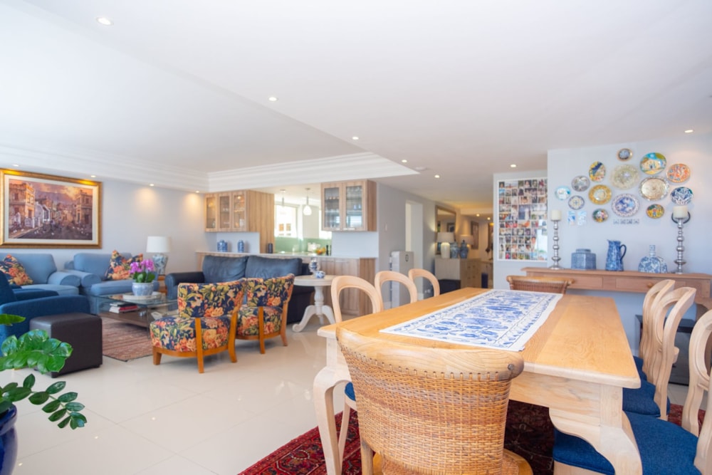 Apartment sold in Three Anchor Bay - AS1670047