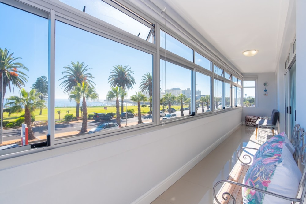 Apartment sold in Three Anchor Bay - AS1670047