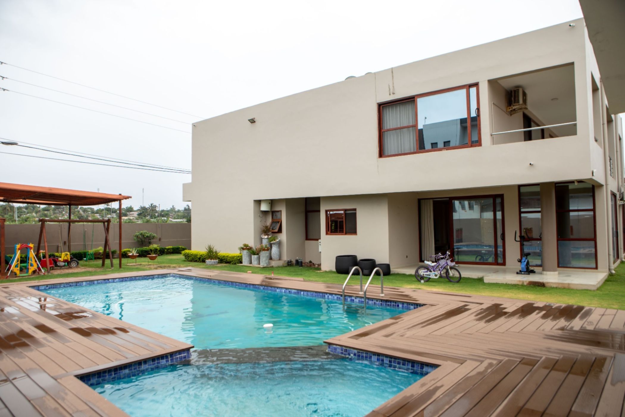 Double-storey house for sale in Maputo , Mozambique - 3MQ1717900