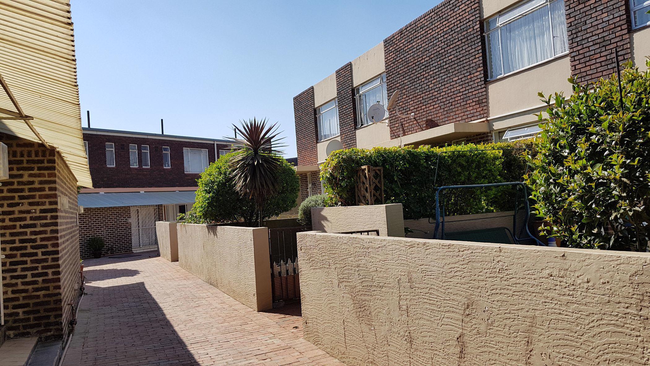 Townhouse let in Dayanglen - ENL1706540