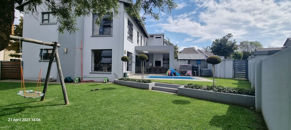 Double-storey house to rent in Midstream Estate - CN1751643