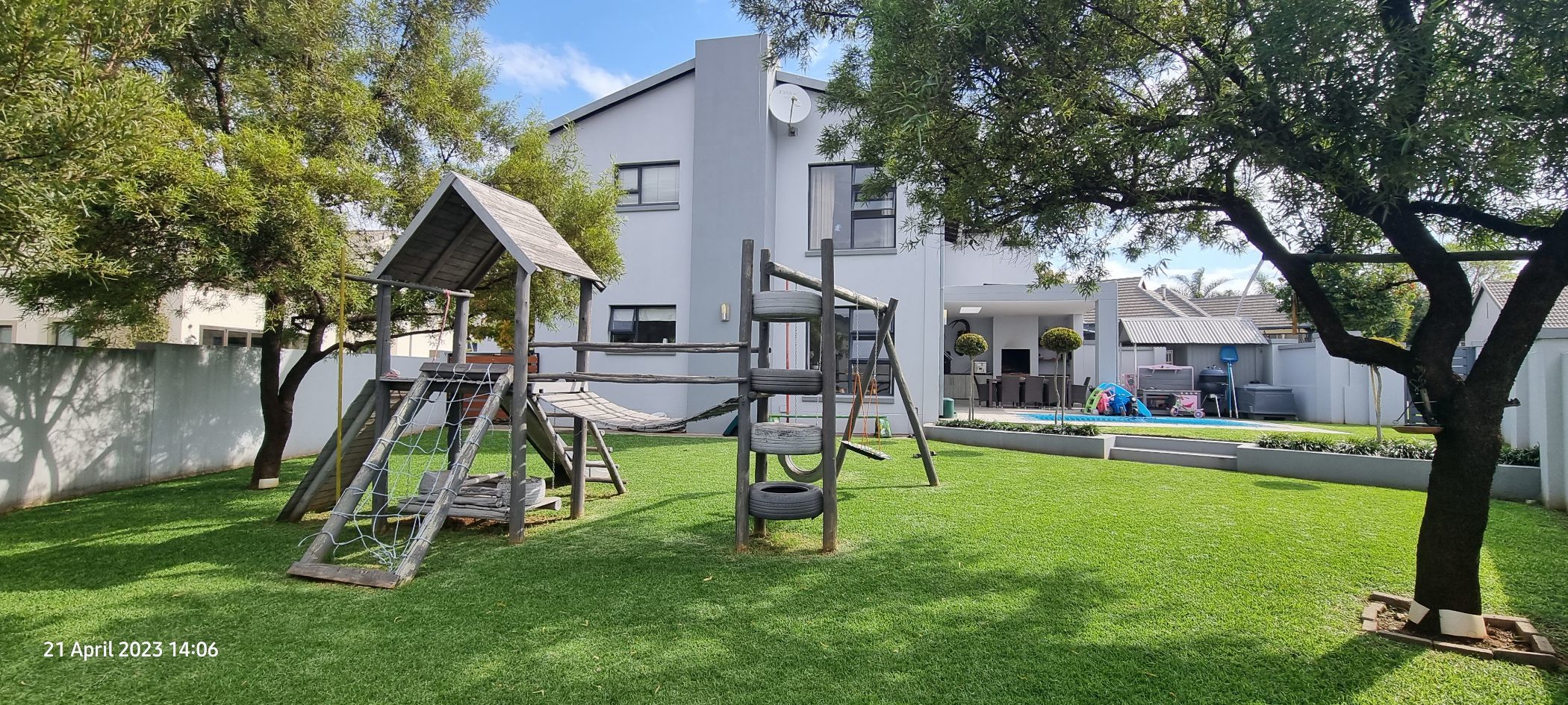 Double-storey house to rent in Midstream Estate - CN1751643