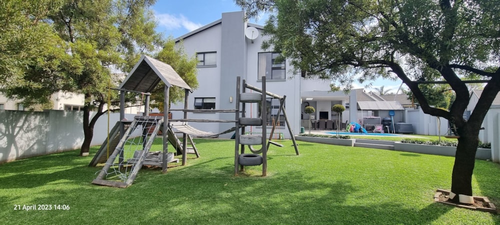 Double-storey house to rent in Midstream Estate - CN1751643