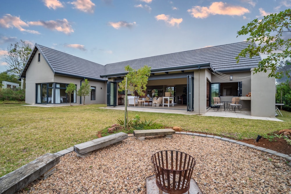 Golf estate house for sale in Cotswold Downs Estate - 1KF1611677 Golf estate house for sale in Cotswold Downs Estate - 1KF1611677