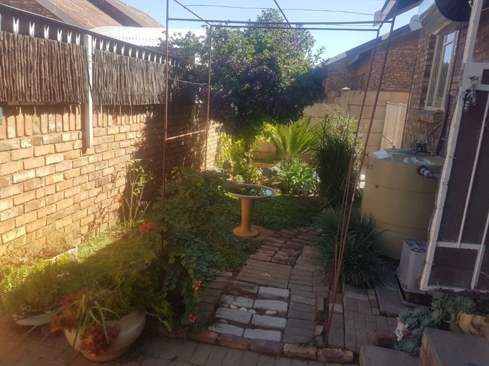 Townhouse for sale in Southridge, Kimberley - 1KJ1658291