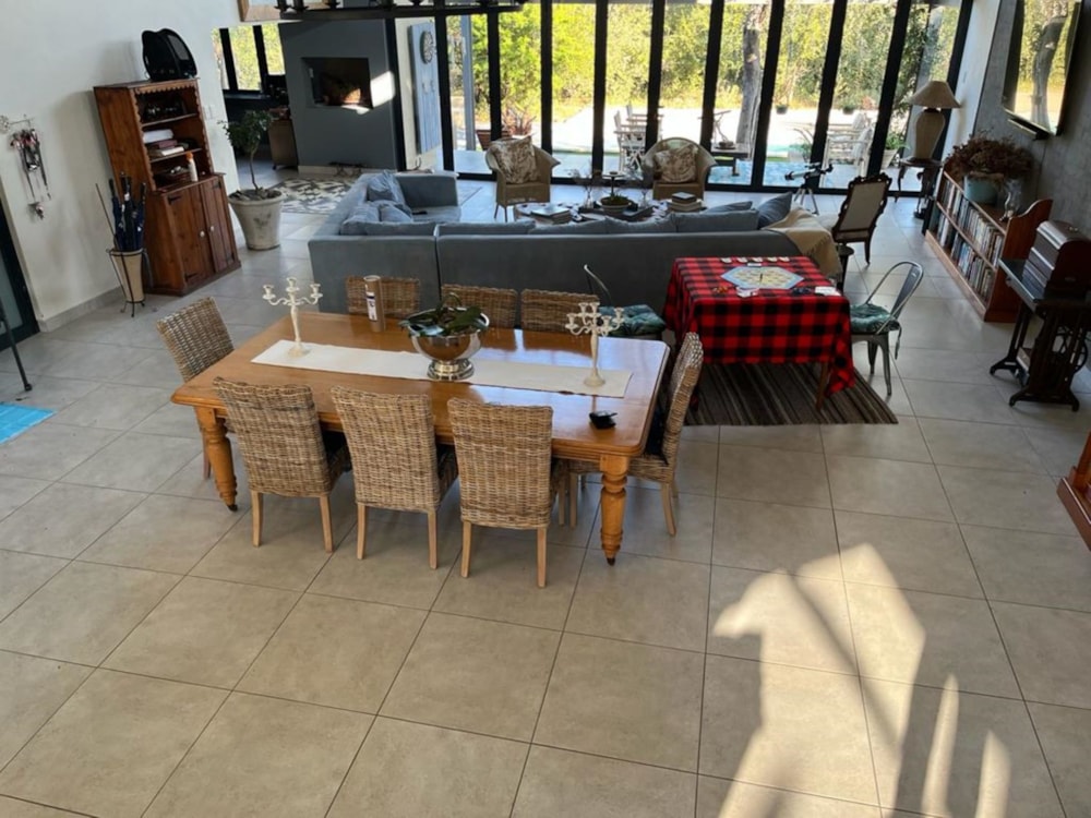 House let in Hoedspruit Wildlife Estate - 1HS1644696 House let in Hoedspruit Wildlife Estate - 1HS1644696