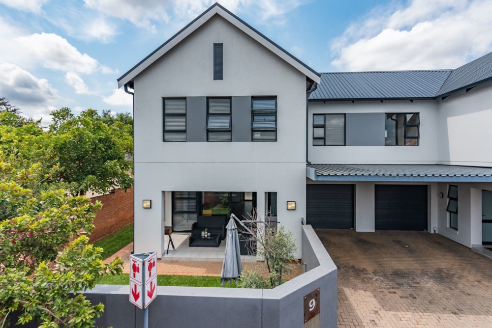 Townhouse let in Pinehaven - 1KR1612101 Townhouse let in Pinehaven - 1KR1612101