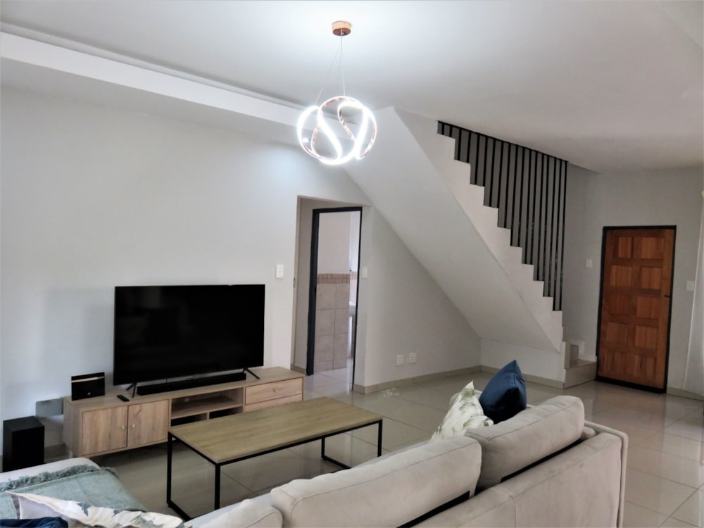 Security estate home for sale in Terenure - KTP1612327 Security estate home for sale in Terenure - KTP1612327