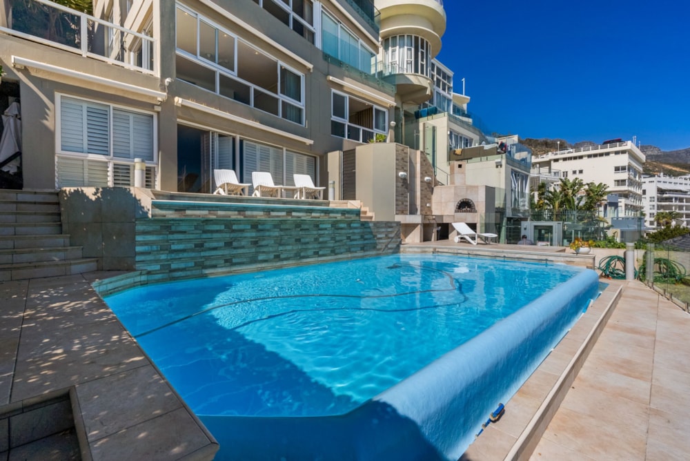 Double-storey apartment to rent in Clifton - ASL1706079