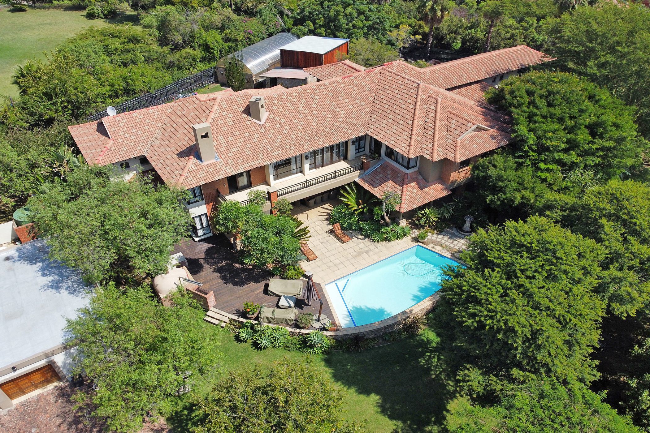 Double-storey house for sale in Beaulieu - MR1609297