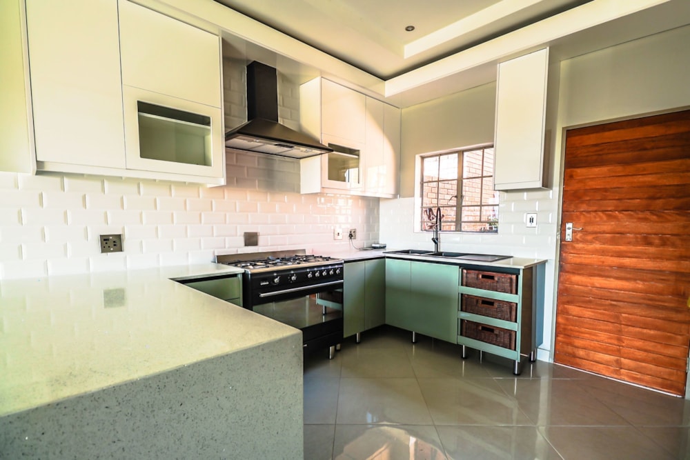 Townhouse for sale in Mooikloof Ridge - PT1734058