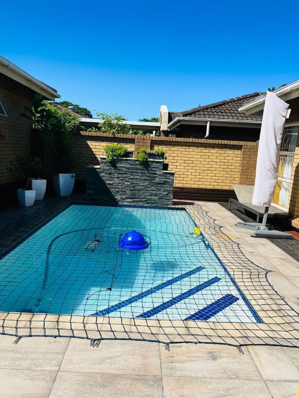 Security complex home let in Arboretum, Richards Bay - 1RY1715947 Security complex home let in Arboretum, Richards Bay - 1RY1715947