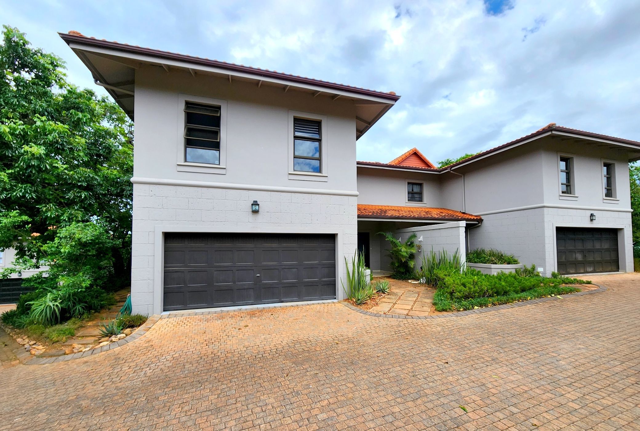 House for sale in Zimbali Estate - 1BD1611509