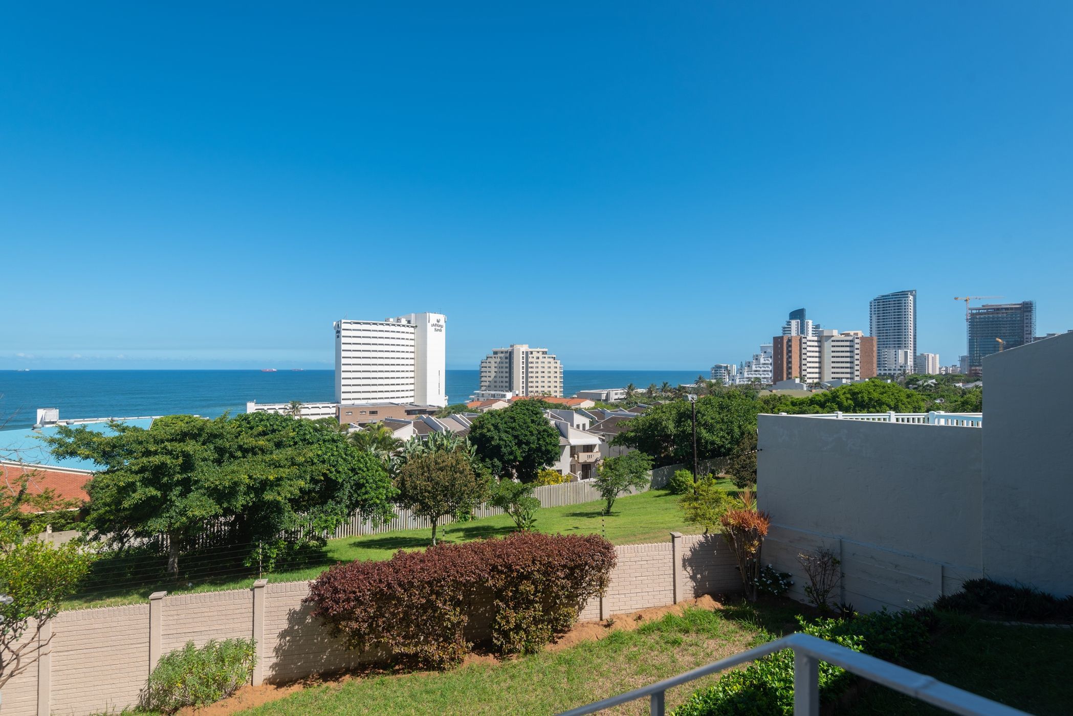 Townhouse for sale in uMhlanga Rocks - 1ND1690392