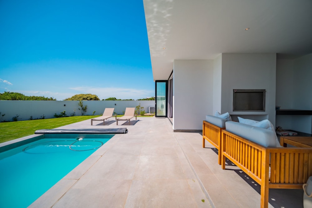 House for sale in St Francis Links - 1SA1610261 House for sale in St Francis Links - 1SA1610261