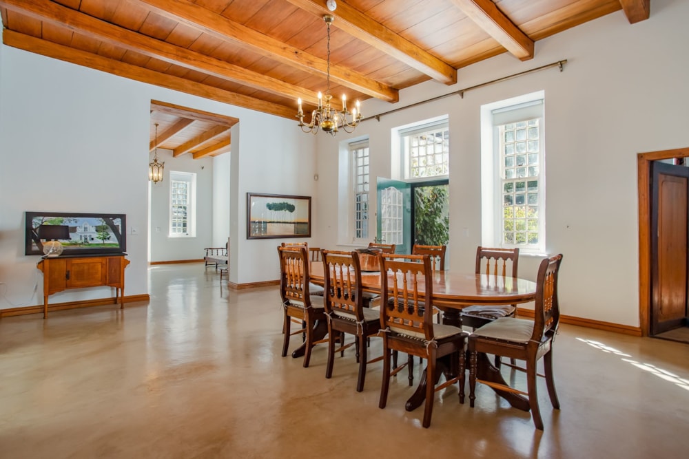 House for sale in Paarl - TK1611772 House for sale in Paarl - TK1611772