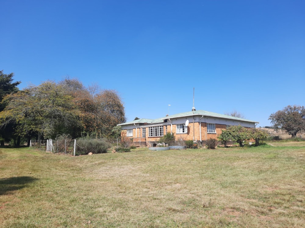 Mixed use farm sold in Dullstroom - 1DS1612569 Mixed use farm sold in Dullstroom - 1DS1612569