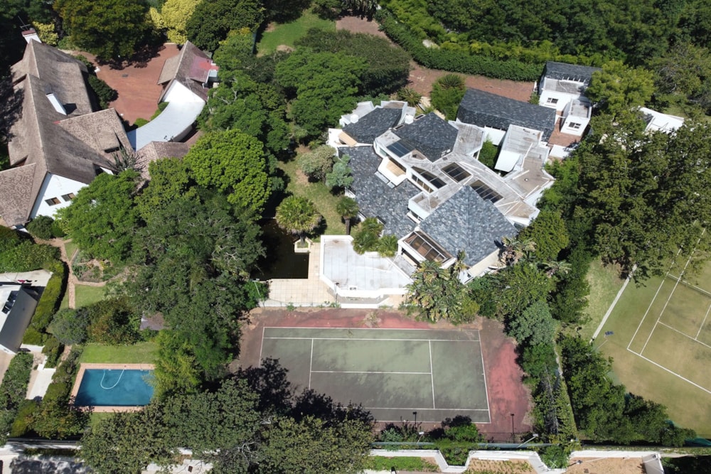 House for sale in Sandhurst - HP1627367