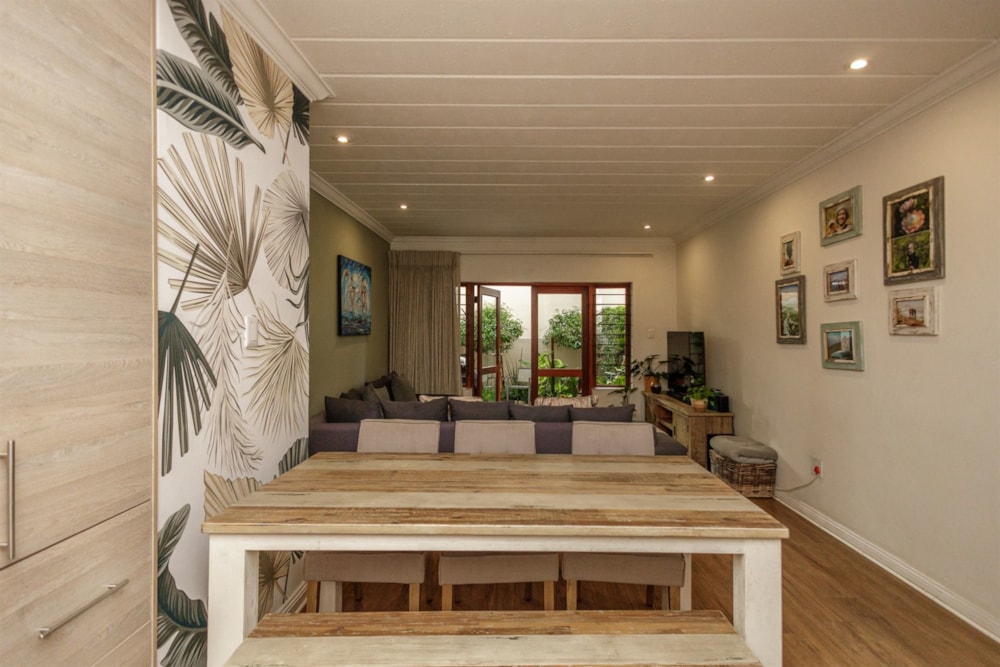 Apartment for sale in Morningside, Sandton - HP1696357 Apartment for sale in Morningside, Sandton - HP1696357