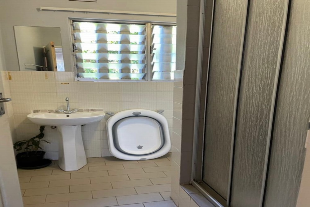 Apartment for sale in Amanzimtoti - 1WB1633801 Apartment for sale in Amanzimtoti - 1WB1633801