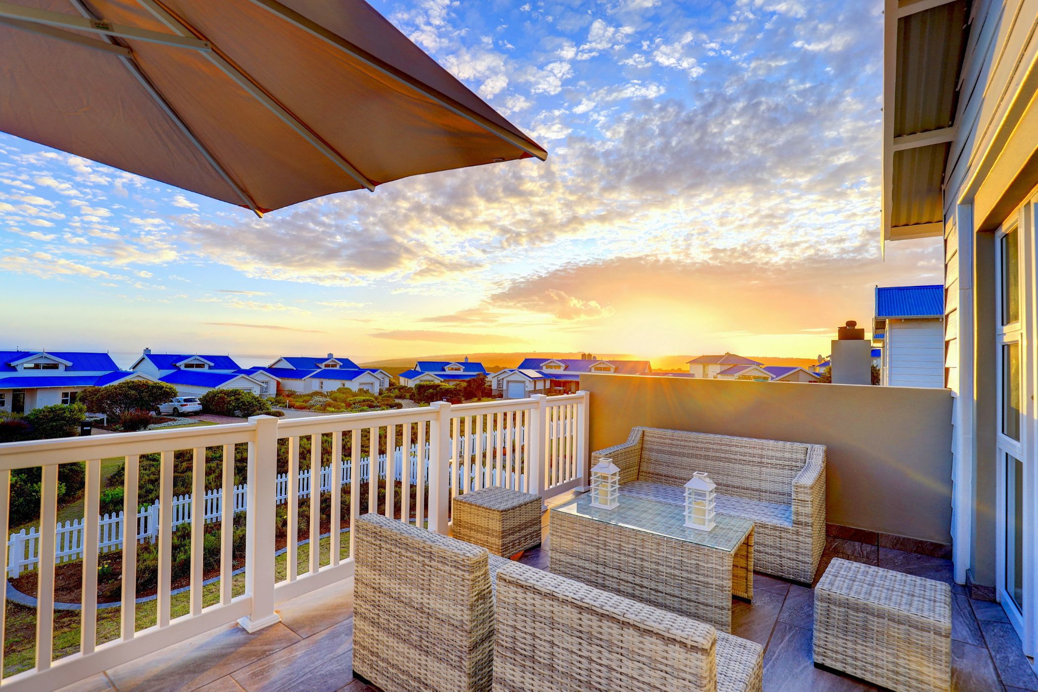 House for sale in Pinnacle Point Golf Estate - 1MB1615917