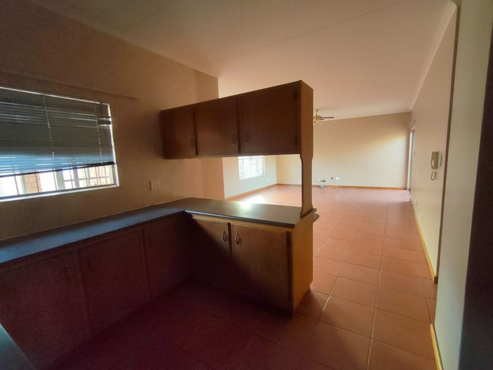 Townhouse to rent in Bendor Park - 1PS1720345 Townhouse to rent in Bendor Park - 1PS1720345