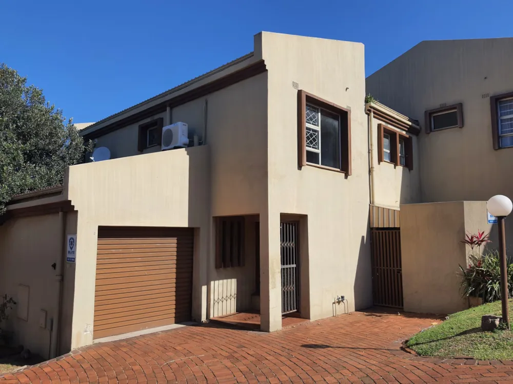 Townhouse let in Durban North - 1ND1739930 Townhouse let in Durban North - 1ND1739930