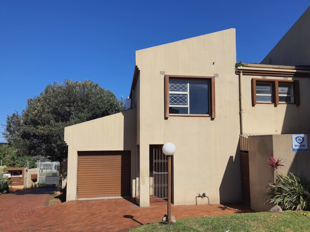Townhouse let in Durban North - 1ND1688501 Townhouse let in Durban North - 1ND1688501