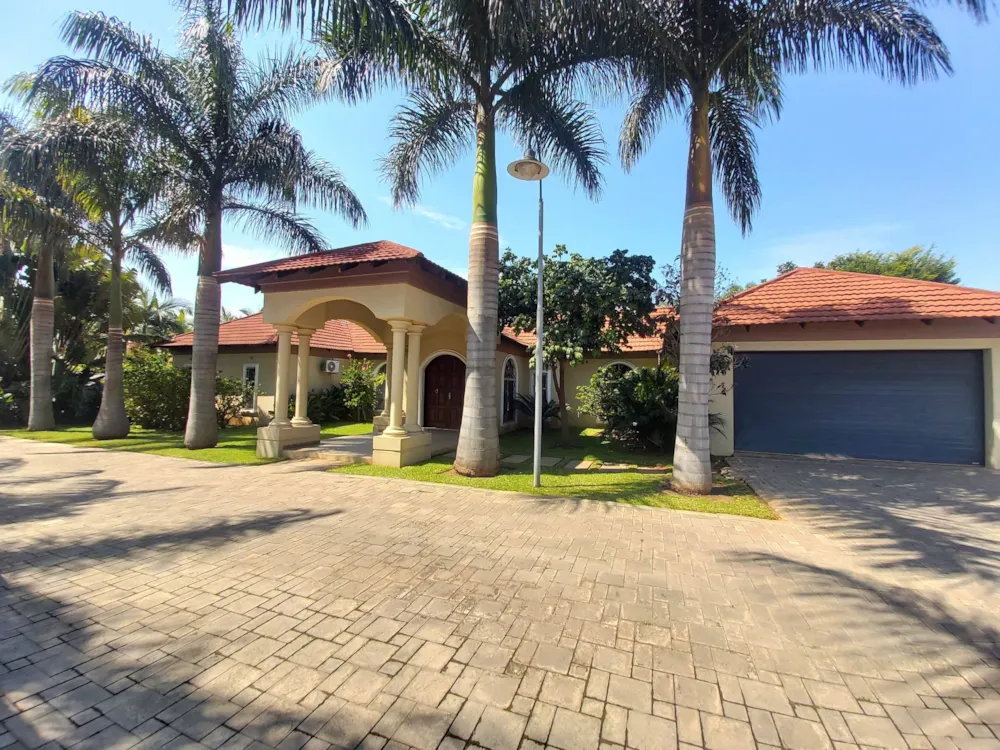 Security complex home to rent in Rhodespark, Zambia - 3ZA1615100 Security complex home to rent in Rhodespark, Zambia - 3ZA1615100