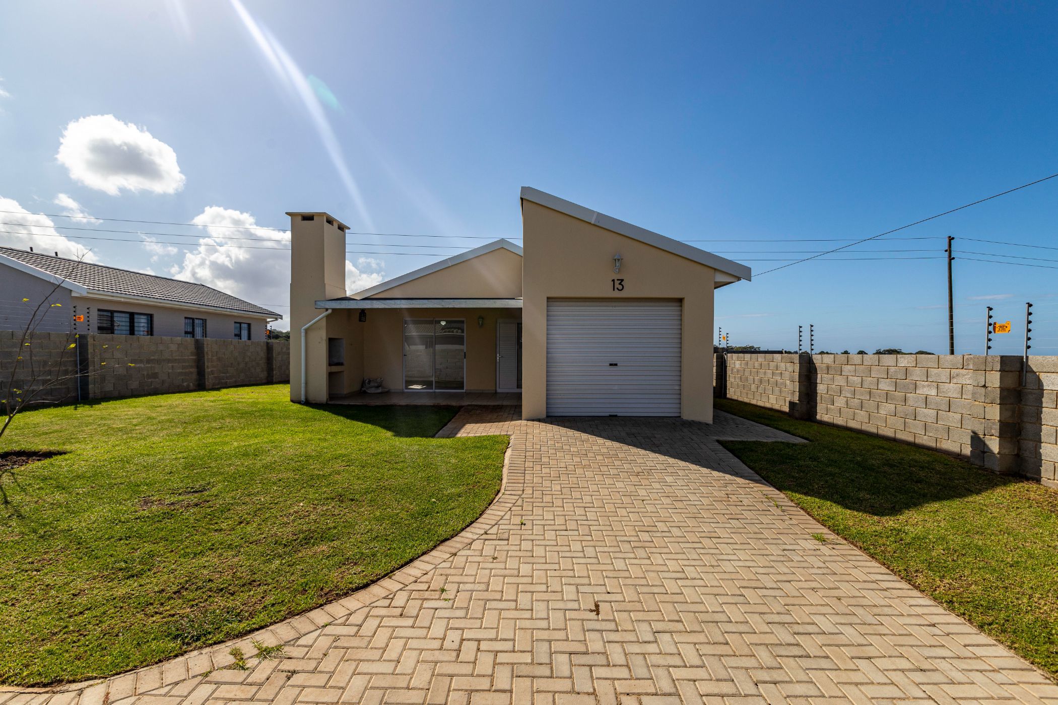 House for sale in Gonubie - 1ET1613547