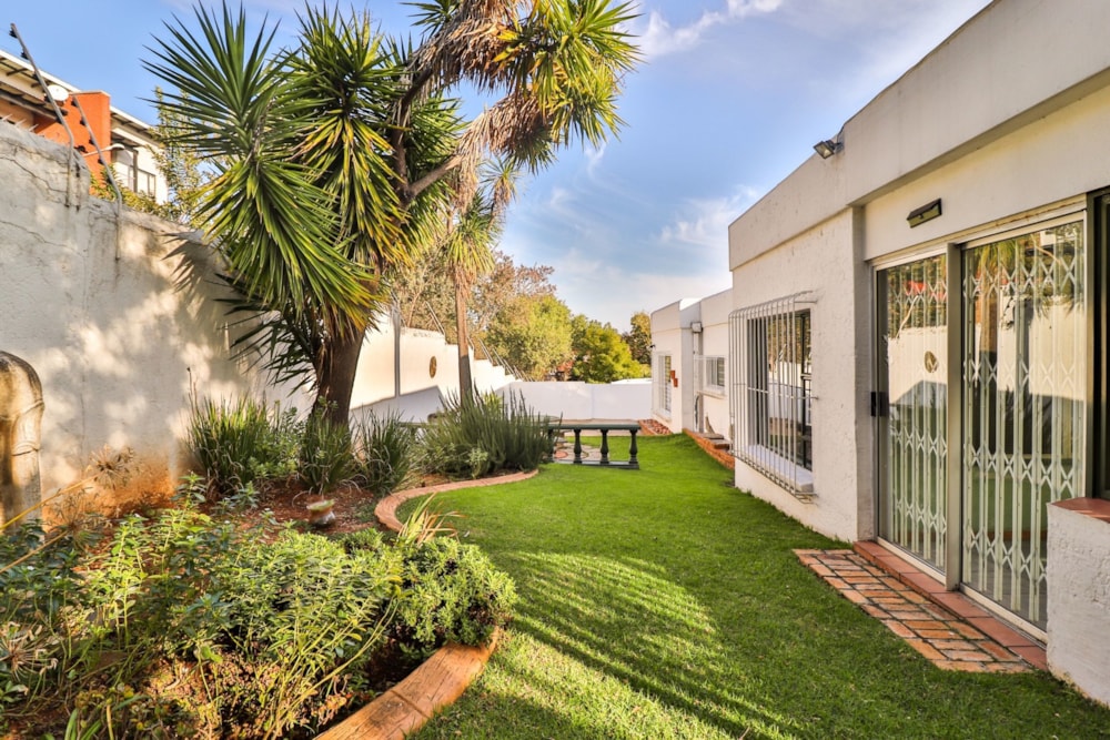 Cluster sold in Winchester Hills - 1GV1614406 Cluster sold in Winchester Hills - 1GV1614406