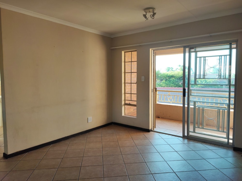 Apartment to rent in Mooikloof Ridge - PTL1611689