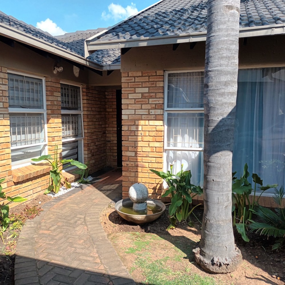 Security complex home let in Sonneveld - 1BJ1687241 Security complex home let in Sonneveld - 1BJ1687241