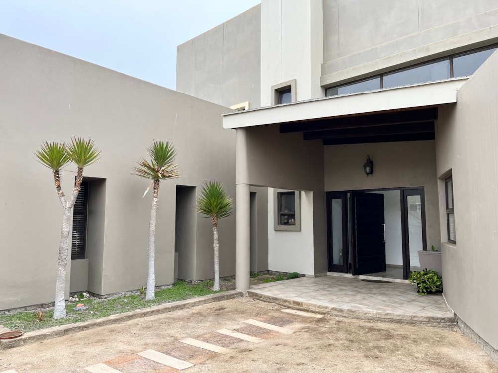 House sold in Vogelstrand, Namibia - 3NM1606671