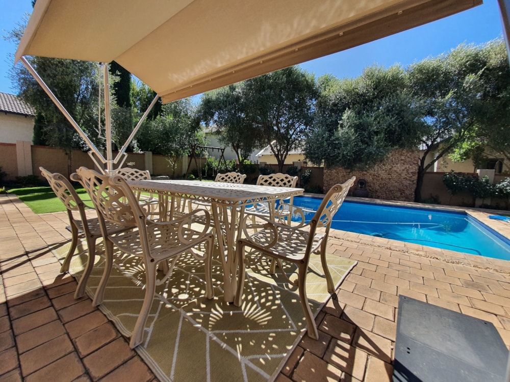 House sold in Midstream Estate - CN1727046
