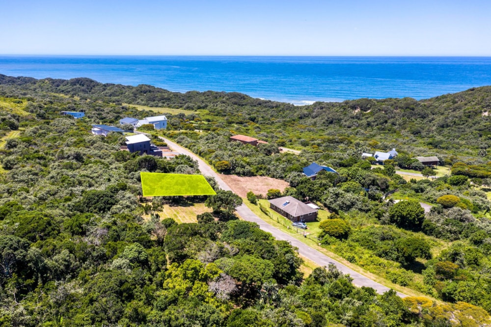 Residential vacant land for sale in Cintsa - 1ET1612646