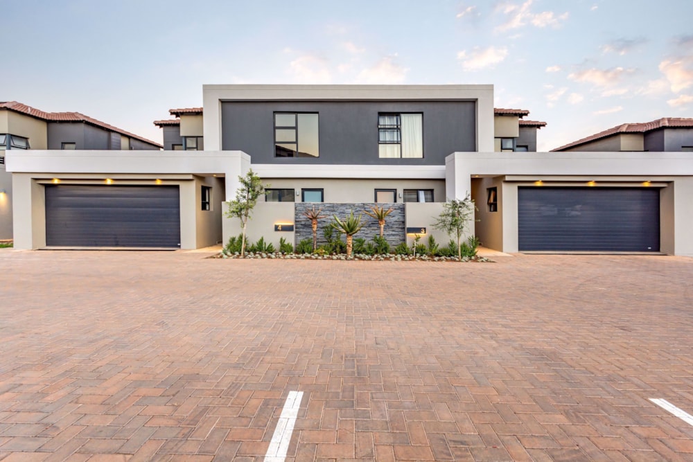 House for sale in Aspen Lakes - 1GV1612928