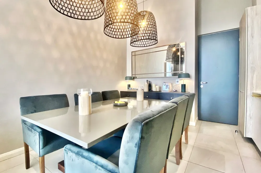 Apartment for sale in Menlyn - PT1613057 Apartment for sale in Menlyn - PT1613057