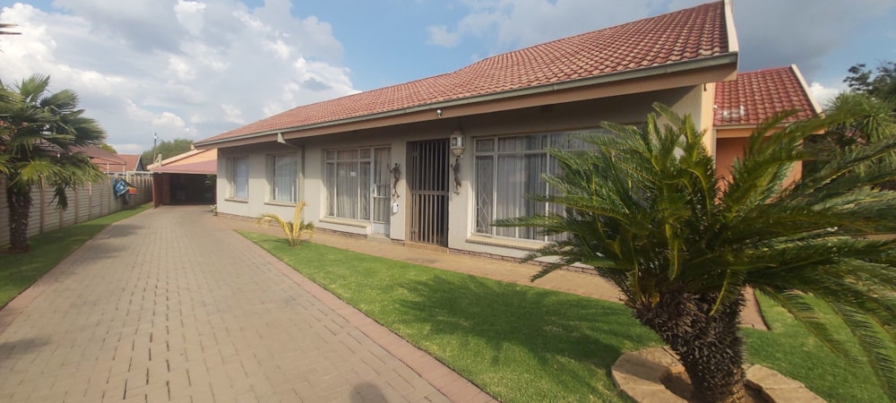 House for sale in Falcon Ridge - 1VT1613027 House for sale in Falcon Ridge - 1VT1613027