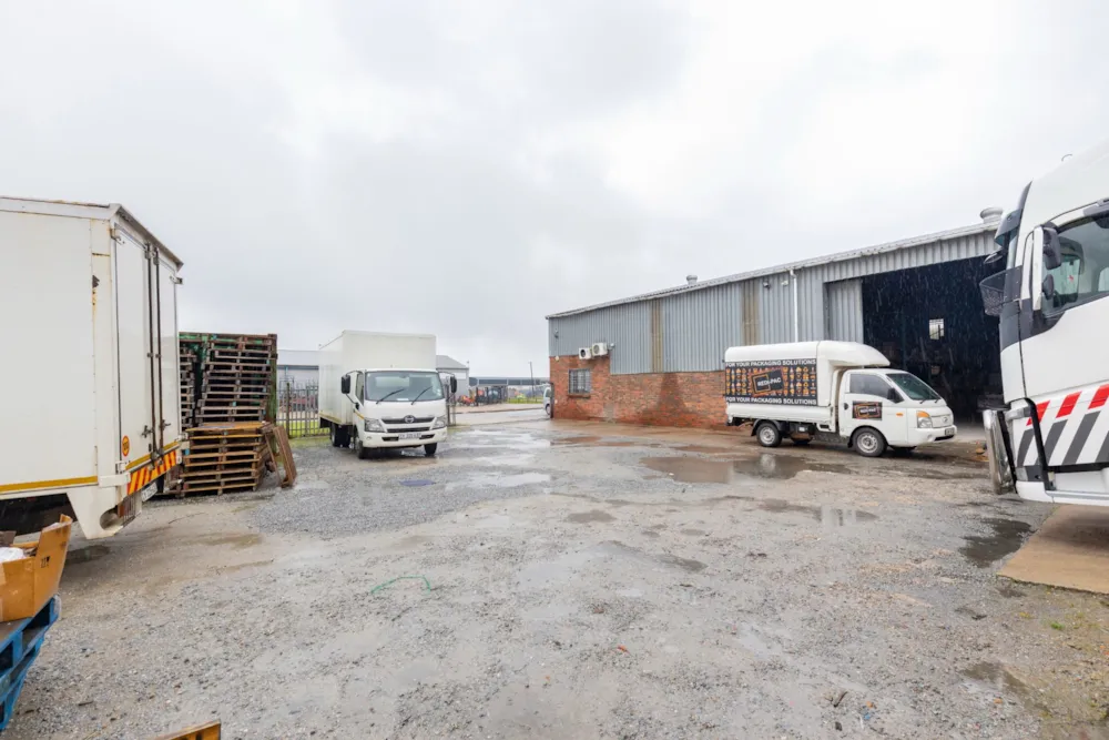 Commercial Building sold in George Industria - GEO1613196 Commercial Building sold in George Industria - GEO1613196