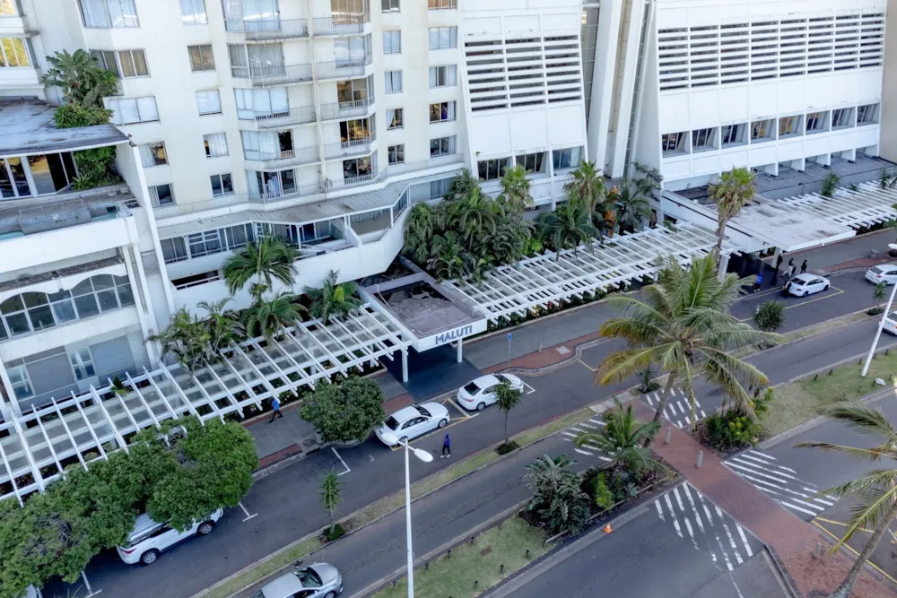 Apartment for sale in North Beach Durban - 1DA1613185 Apartment for sale in North Beach Durban - 1DA1613185