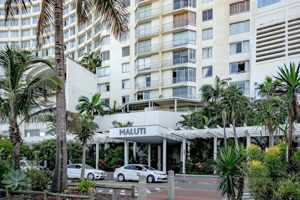 Apartment for sale in North Beach Durban - 1DA1613185 Apartment for sale in North Beach Durban - 1DA1613185