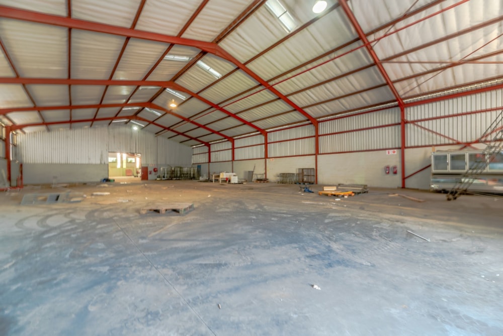 Commercial industrial property for sale in Phoenix, KwaZulu-Natal - 1ND1613669 Commercial industrial property for sale in Phoenix, KwaZulu-Natal - 1ND1613669