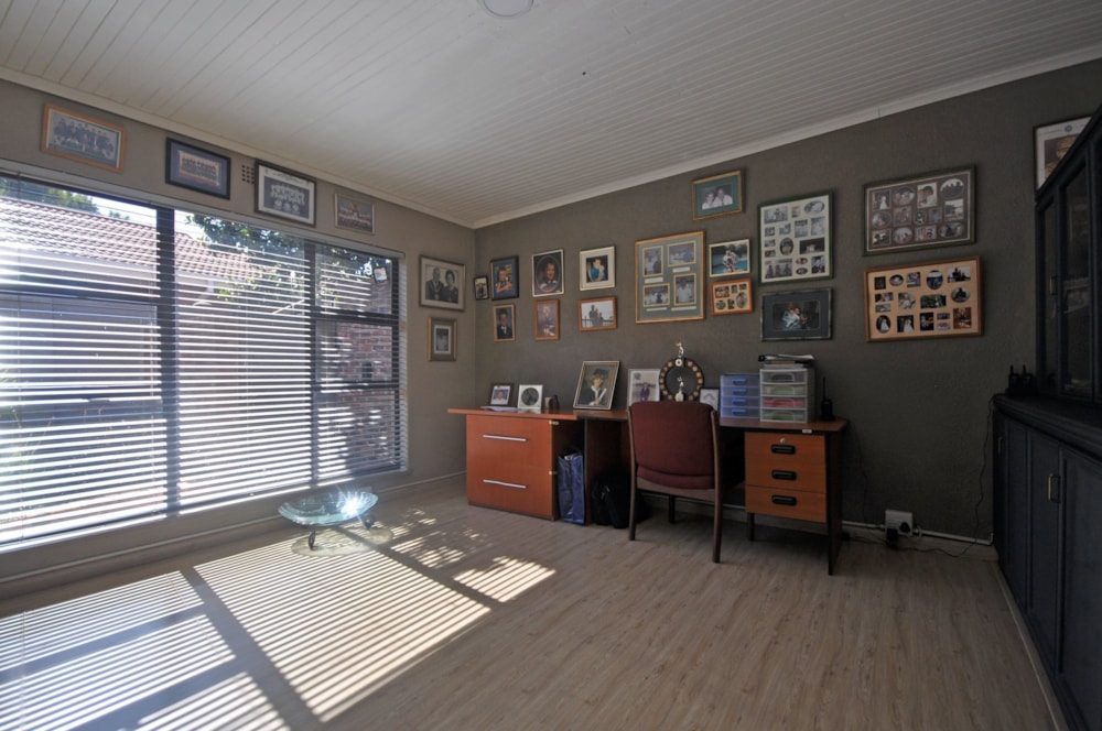 Double-storey house for sale in Meyerton Ext 6 - 1VT1729224