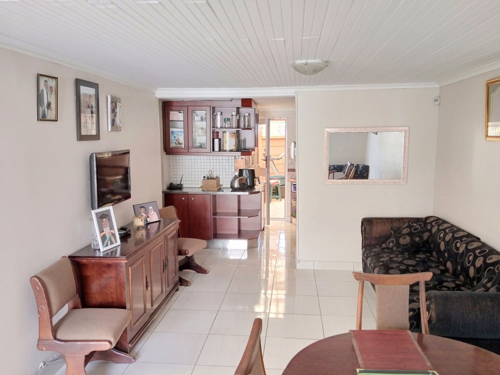 Single-storey house let in Silvertown - 1AH1690875 Single-storey house let in Silvertown - 1AH1690875