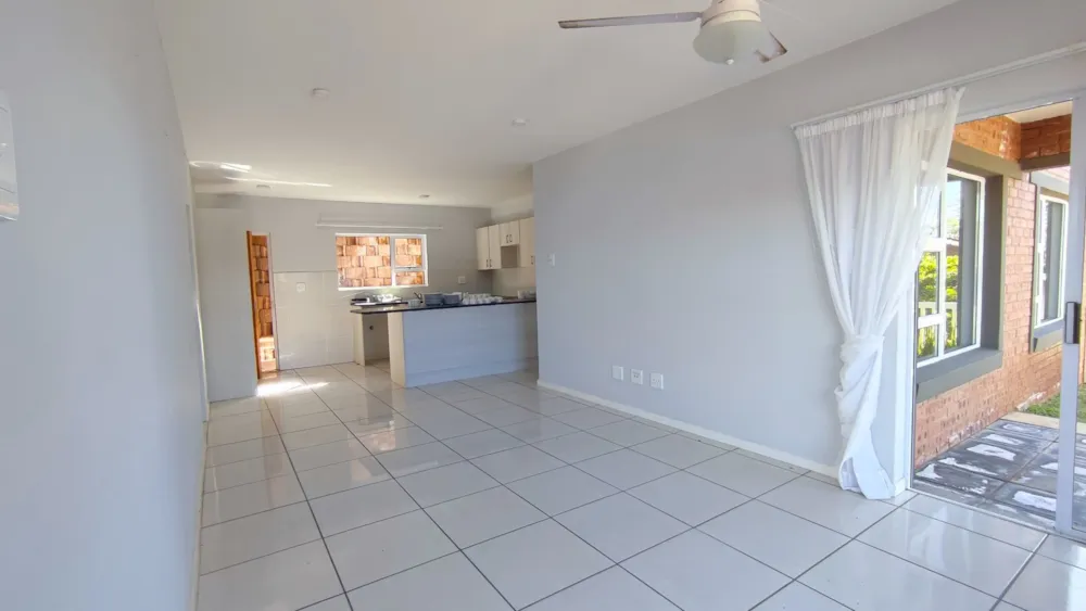 Townhouse sold in Sea Park, Port Shepstone - 1PX1614958 Townhouse sold in Sea Park, Port Shepstone - 1PX1614958