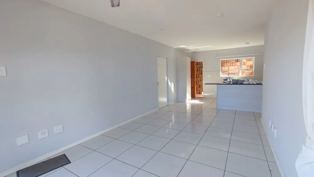 Townhouse sold in Sea Park, Port Shepstone - 1PX1614958 Townhouse sold in Sea Park, Port Shepstone - 1PX1614958