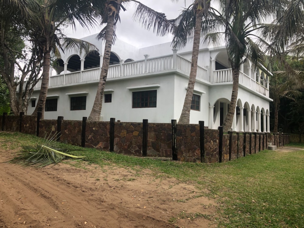 Beach resort for sale in Ponta Mamoli, Mozambique - 3MQ1614006