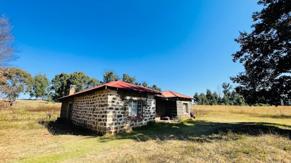 Smallholding for sale in Wakkerstroom - 1NW1614126